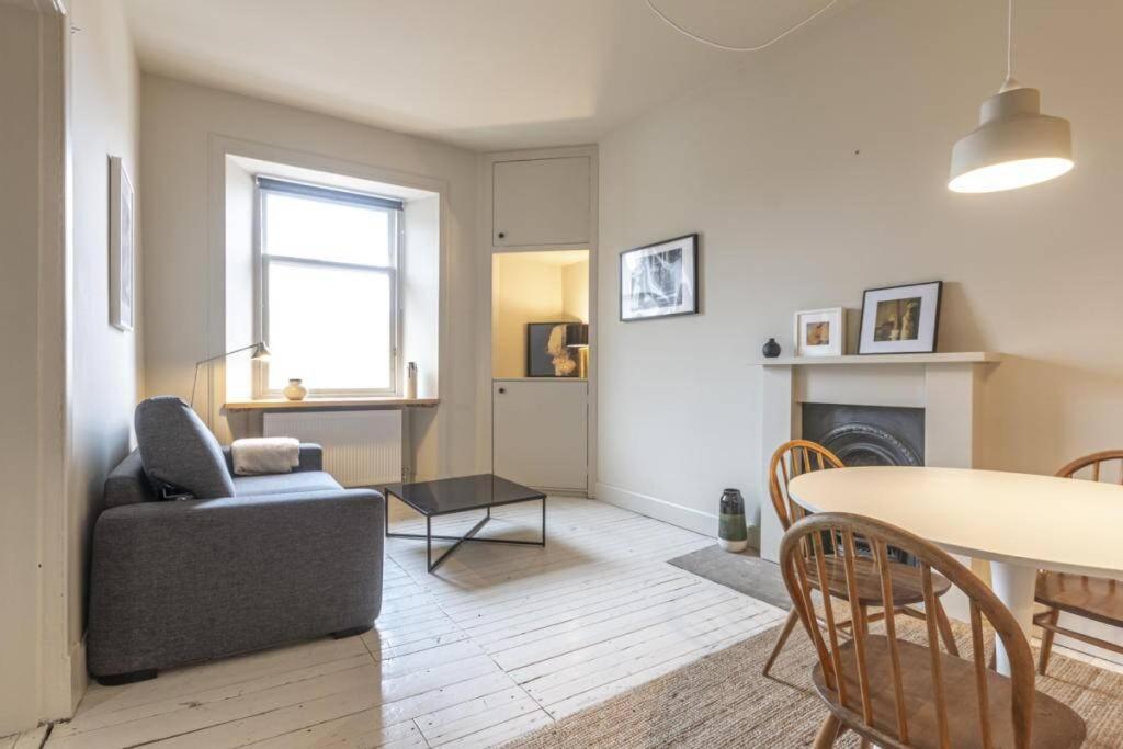 The Perfect Home On Royal Mile Единбург Екстер'єр фото