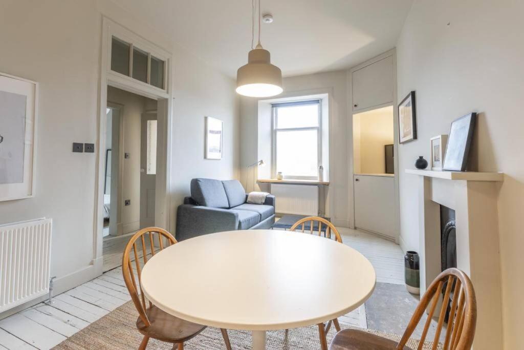 The Perfect Home On Royal Mile Единбург Екстер'єр фото